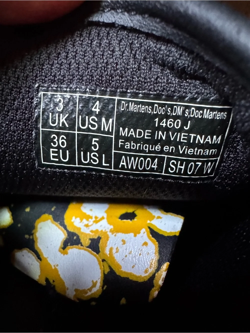 Dr. Martens classic black
